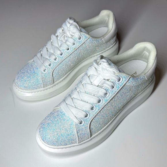Aldo Women’s Sparkling White Glitter Sneakers Size- 7 ( New ) - Picture 6 of 10